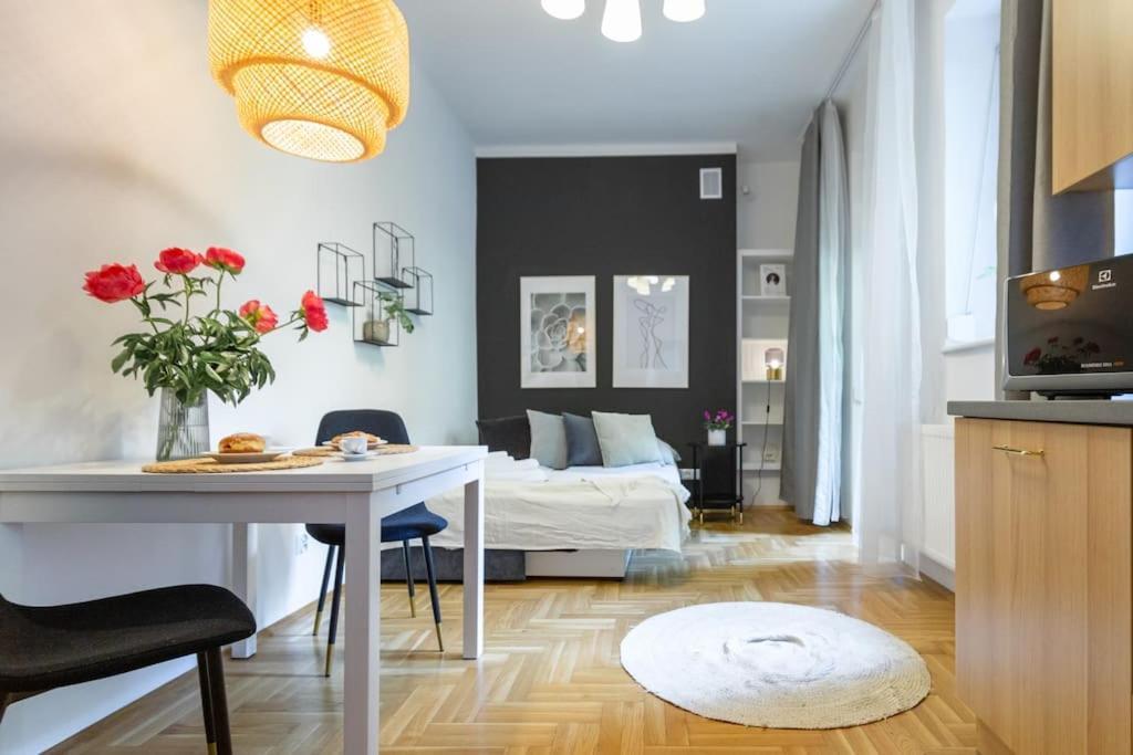 May C Studio W/Balcony Cracovia Exterior foto