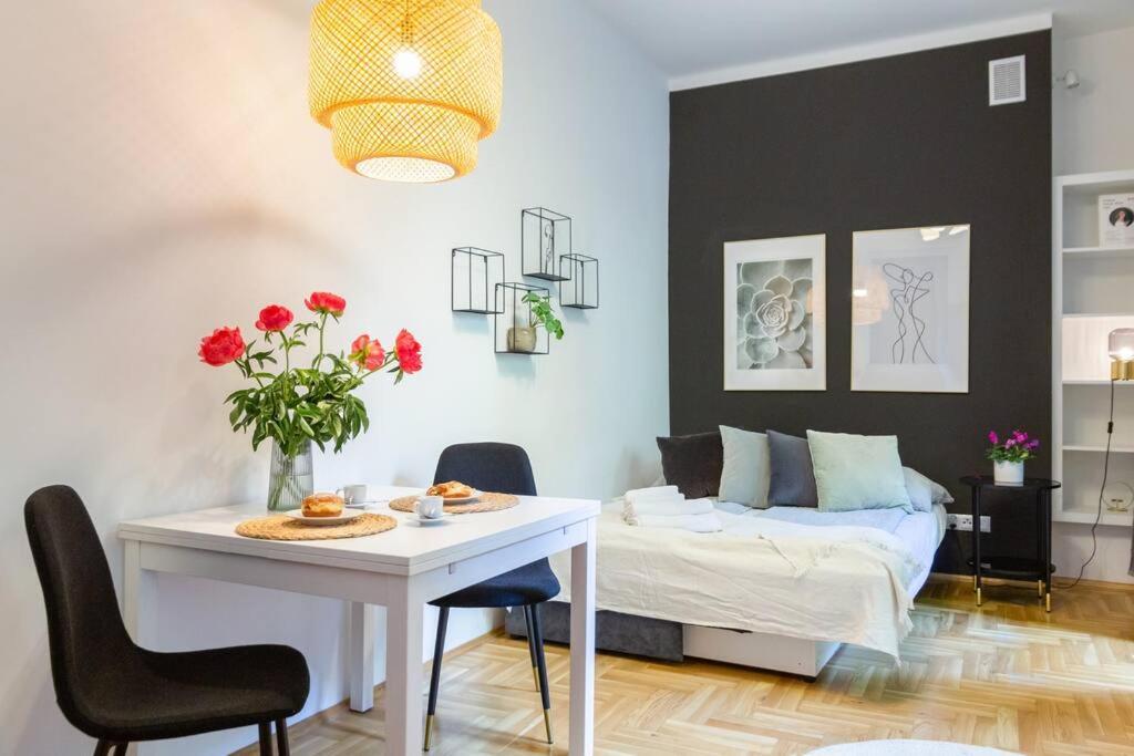 May C Studio W/Balcony Cracovia Exterior foto