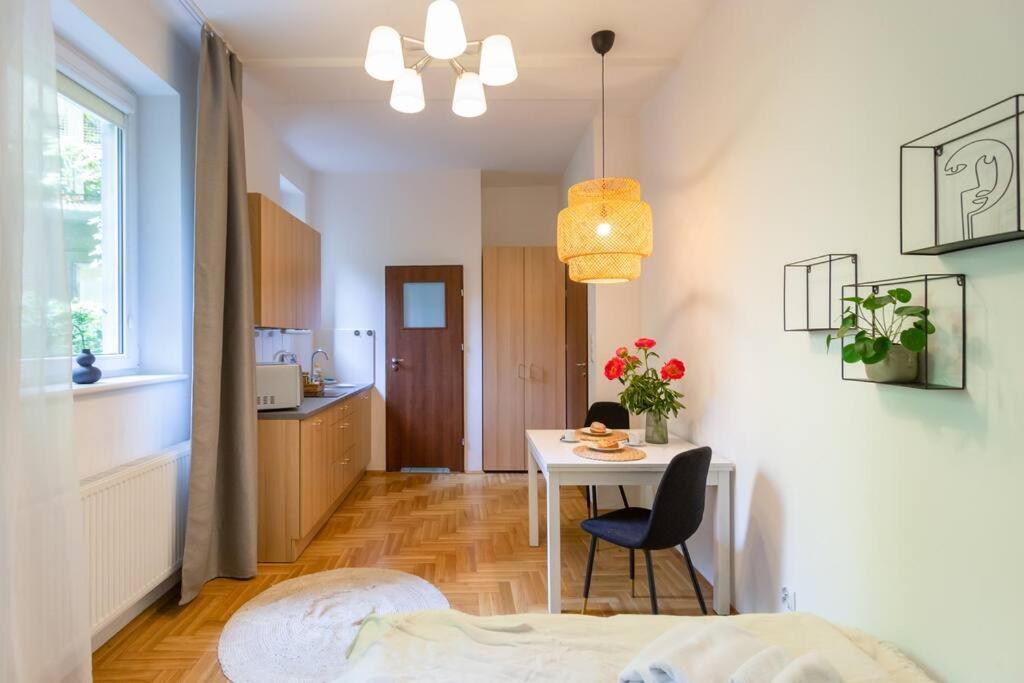 May C Studio W/Balcony Cracovia Exterior foto